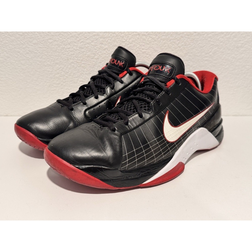 2009 Nike Hyperdunk Low Basketball Shoe Sz 10 Bred Black Red 386424-010 - Picture 2 of 13